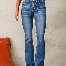 Evarra - Ausgestellte High-Waist-Jeans aus weichem Stretch – Dunkelblau
