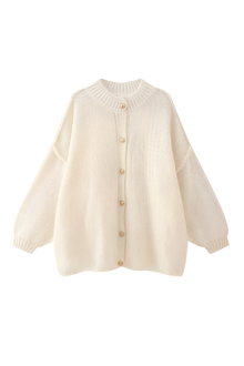 Oversize-Strickjacke mit grobem Strickmuster, Rollkragen und Metallknöpfen – Koranna – Beige