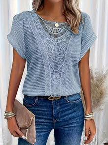 Spitzenbluse | Kurzarm | Verspielter Vintage-Look – Hellblau