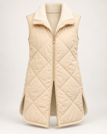 Wendbare, wattierte Damenweste in Lammfelloptik – Solange – Beige