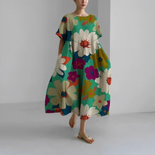 Liriane | Zeitlos romantisches Maxikleid mit Blumenmuster – Grün mit Blumen