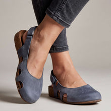 Nathilie – Slingback-Schuhe mit geschlossener Zehenpartie und Ausschnitten – Blau