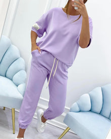 Damen Relaxed Outfit: Set aus solidem Oberteil und Hose – Lila