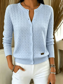Kitija – Strickjacke im Zopfmuster Mit Knöpfen – Himmelblau