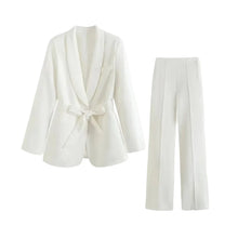 Damen Blazer- und Hosen-Set mit Bindegürtel – Weiß