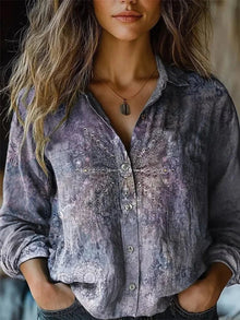Frieda | Damen Boho Bluse Langarm geknöpft mit Blumenmuster – Lila