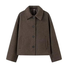 Damen Kurzjacke in Braun mit Knopfverschluss – Braun