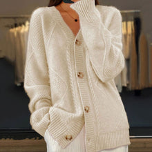Johanna | Damen Strickjacke mit langen Ärmeln Zopfmuster V-Ausschnitt Cardigan – Beige