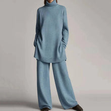 Damen Strickset in Beige mit Rollkragenpullover und Hose – Blau