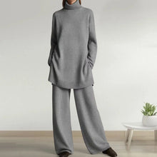 Damen Strickset in Beige mit Rollkragenpullover und Hose – Grau