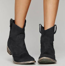 Leonie | Damen Wildleder-Westernstiefel für einen stilvollen Look mit niedrigem Absatz – Schwarz