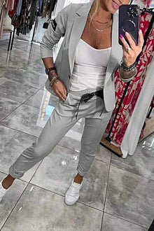 Damen Zweiteiler Anzug mit Joggerhose und Blazer für Alltag – Grau