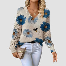 Damenpullover mit Blumenmuster und Häkel-Details – Blau
