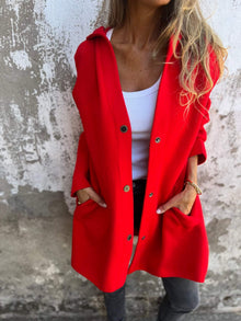 Mira® | Strickjacke mit Knöpfen und Kapuze – Rot