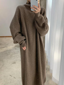 Yavanna | Winter Maxikleid – Braun