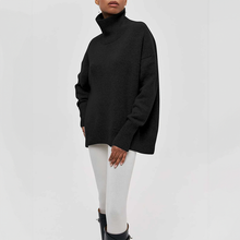 Amelia | Eleganter Strick-Dolcevita-Pullover – Korvidschwarz