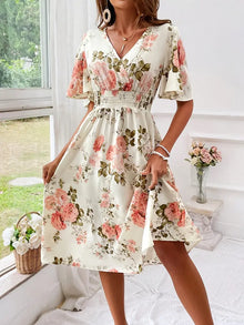 Teresa® | Wickelkleid mit Blumendruck für den Sommer – Stil 1