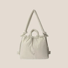 Gesteppt Damen Schultertasche – Elegant, Geräumig & Alltagstauglich – Beige