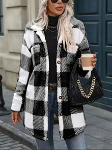 Zariana – Plüschjacke Mit Kariertem Muster im Grenzüberschreitend-Stil – Schwarz / Weiß