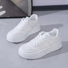 Modische Sneaker mit Plateau für Damen | Perfekt für Freizeit-Tage – Weiß