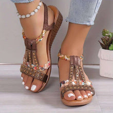 Freya | Damen Riemchen Sandalen mit Blumenmuster – Braun