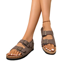 Herren Sandalen mit drei Riemen und Schnallen – Braun