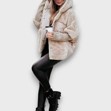 Elyra – Elegante Übergangsjacke – Aprikose