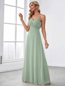 Langes elegantes Chiffonkleid mit dünnen Trägern - Estrella – Grün