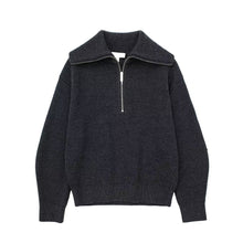 Damenpullover mit Streifen, halbem Reißverschluss und Stehkragen – Holly – Dunkelgrau