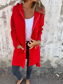 Norlina | Elegante Langarmjacke mit praktischen Reißverschlüssen – Rot