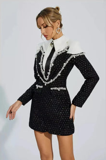 luna – perlenverziertes blazer-kleid mit kragen & glitzer-details – Schwarz