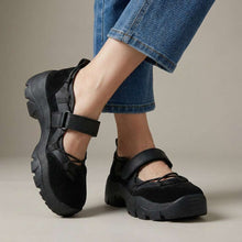 Wylma – Sneaker Mit Breiter Sohle Und Klettverschluss – Dunkelschwarz