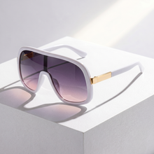 LumaVex - Sonnenbrille Im Shield Stil Mit Breit Getönten Gläsern – Weiß