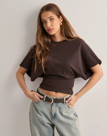 Kurzarm-Crop-Top | Weite Ärmel & Taillenbetonung | Trendbewusst & Lässig – Braun