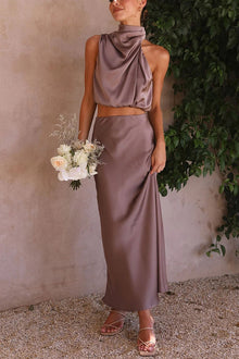 Elegantes Satin-Zweiteiler-Set – Neckholder-Top & Maxi-Rock – Mokka