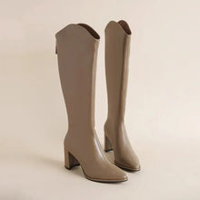 Adeline Kniehohe Stiefel – Khaki
