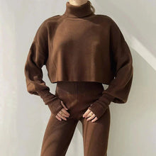 Caitronia Rollkragenpullover und Hosenset – braun