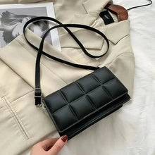 Delilah - Leder-Umhängetasche - Luxuriöser quadratischer Stil – Schwarz