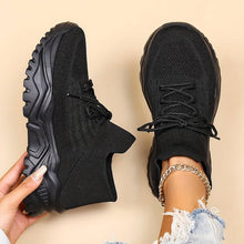 Martina | Damen Trendige Schnür-Sneaker mit klobiger Sohle – Schwarz