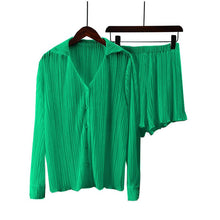 Fenna - Top & Kurze Hose - Stylisches Plissee-Set – Olivgrün