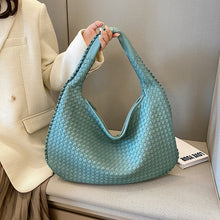 Jewel - Elegante Genähte Schultertasche, Alltag – Blau