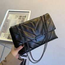 Lilliana - Leder-Umhängetasche - Kettenriemen – Schwarz