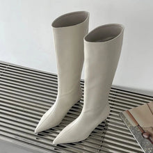Rosette - Kniehohe Stiefel - Spitz Zulaufend – Weiß