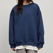 Vanna - Basic-Pullover - Übergrößen-Passform – Marineblau