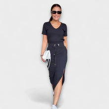 Danielle - Elegantes V-Ausschnitt-Top mit passendem Rock – Schwarz