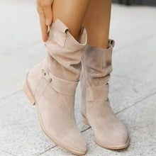 Stiefeletten mit Zierschnalle | Veloursoptik | Komfortabler Blockabsatz – Beige