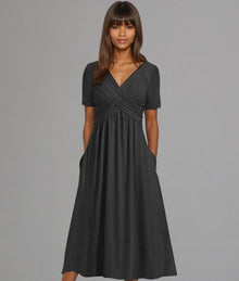Midikleid mit Faltenoptik | Kurzarm | Femininer Schnitt – Schwarz