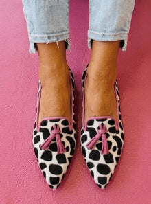 Seraphima | Damen Spitzer Loafer mit Quasten – Rosa