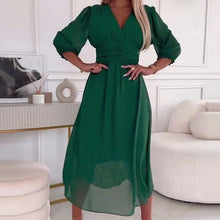 Patricia® | Feminine V-Kleider aus leichtem Chiffon – Grün