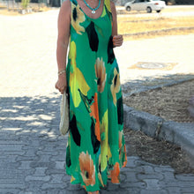 Maxikleid mit Blumenprint | Ärmellos | Luftiger Fall – Grün